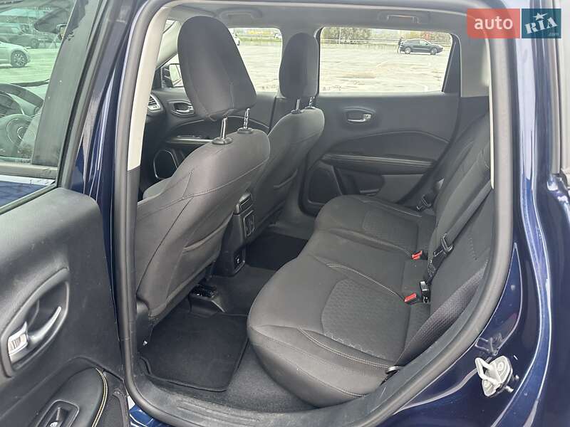 Внедорожник / Кроссовер Jeep Compass 2018 в Киеве