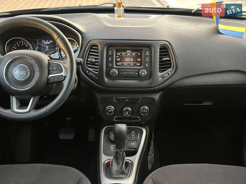 Внедорожник / Кроссовер Jeep Compass 2018 в Киеве