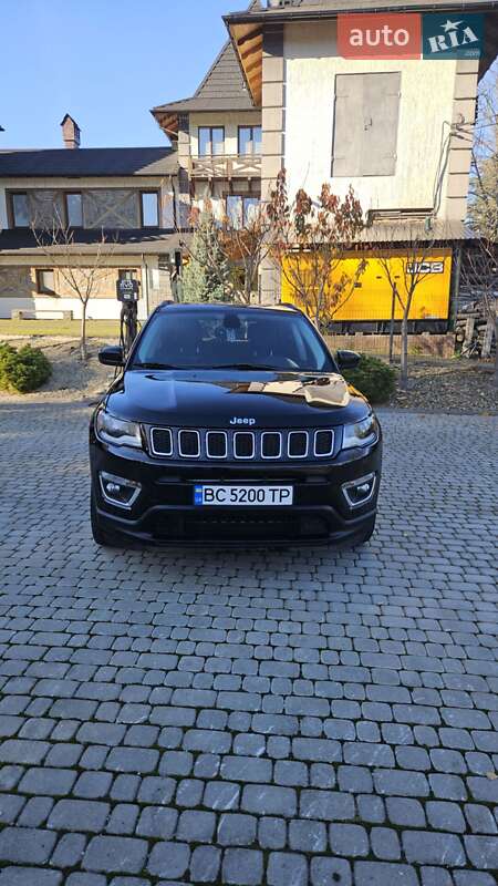 Внедорожник / Кроссовер Jeep Compass 2017 в Старом Самборе фото 3 Внедорожник / Кроссовер Jeep Compass 2017 в Старом Самборе