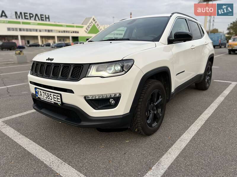 Внедорожник / Кроссовер Jeep Compass 2020 в Киеве