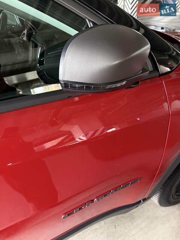 Позашляховик / Кросовер Jeep Compass 2019 в Києві фото 21 Позашляховик / Кросовер Jeep Compass 2019 в Києві