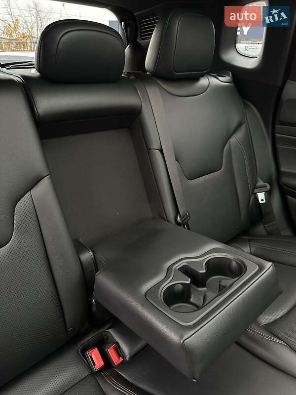 Внедорожник / Кроссовер Jeep Compass 2022 в Белогородке фото 28 Внедорожник / Кроссовер Jeep Compass 2022 в Белогородке