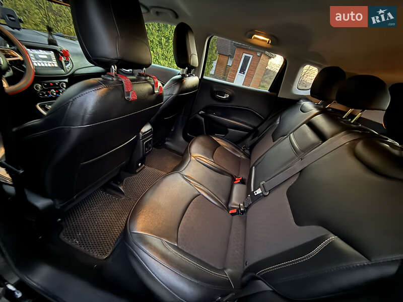 Внедорожник / Кроссовер Jeep Compass 2019 в Стрые