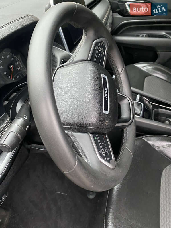 Внедорожник / Кроссовер Jeep Compass 2022 в Золочеве