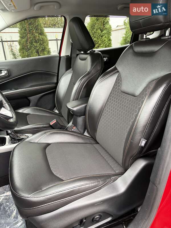 Внедорожник / Кроссовер Jeep Compass 2020 в Полтаве