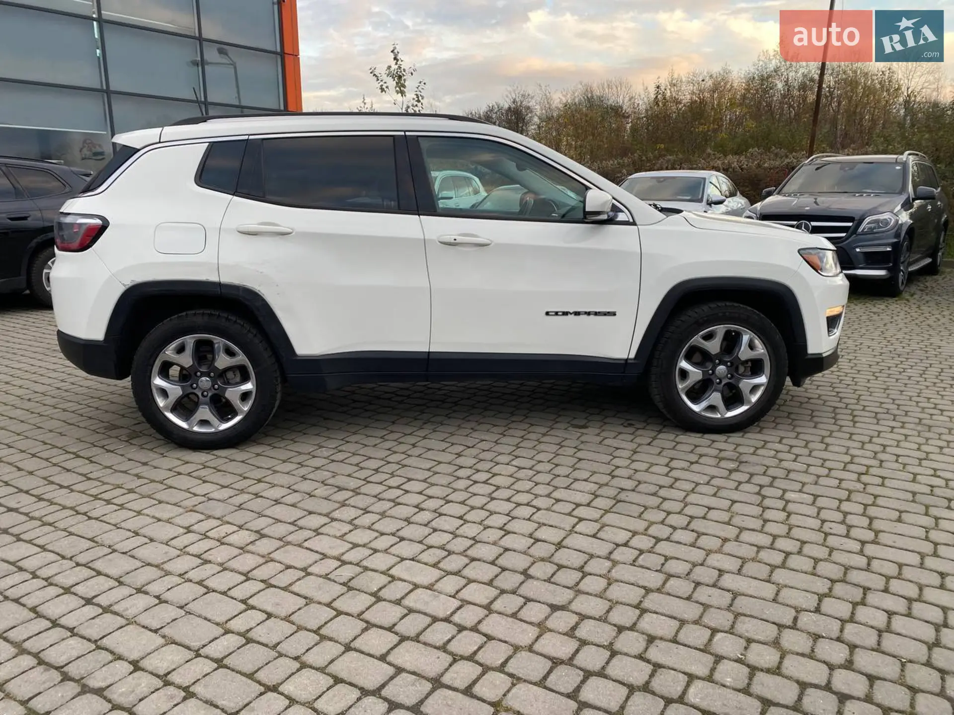 2018 Jeep Compass - мініатюра 8