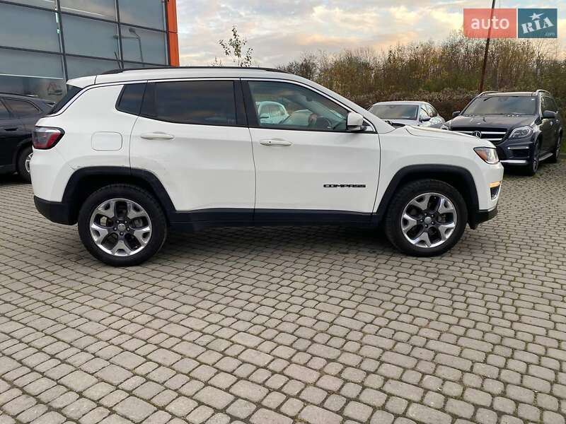 Позашляховик / Кросовер Jeep Compass 2018 в Львові