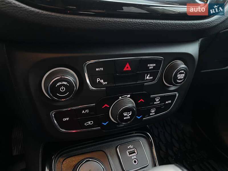 Позашляховик / Кросовер Jeep Compass 2018 в Львові