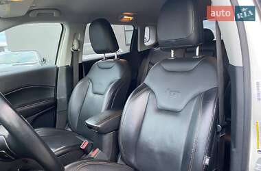 Внедорожник / Кроссовер Jeep Compass 2018 в Львове