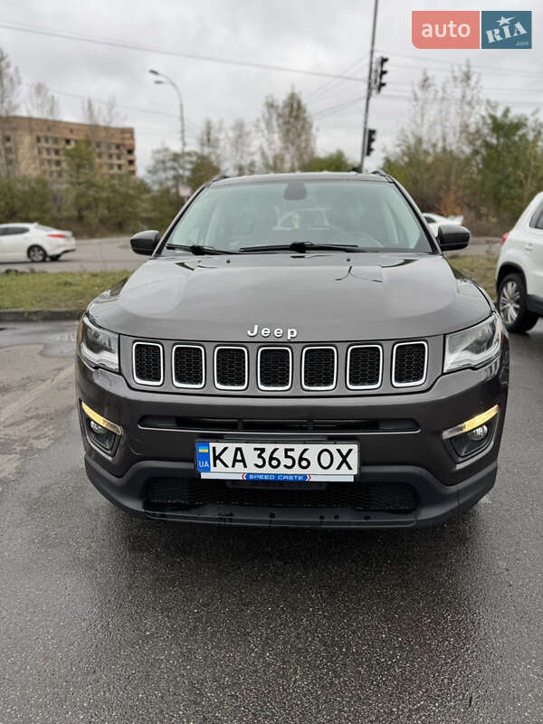 Внедорожник / Кроссовер Jeep Compass 2017 в Киеве фото 2 Внедорожник / Кроссовер Jeep Compass 2017 в Киеве