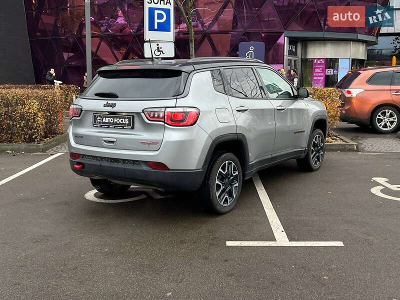 Позашляховик / Кросовер Jeep Compass 2019 в Києві фото 7 Позашляховик / Кросовер Jeep Compass 2019 в Києві