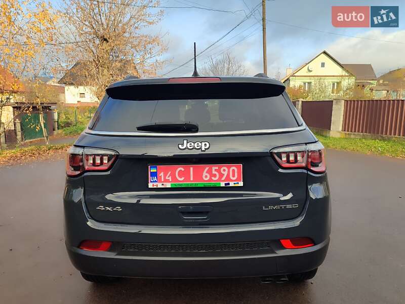 Внедорожник / Кроссовер Jeep Compass 2018 в Дубно