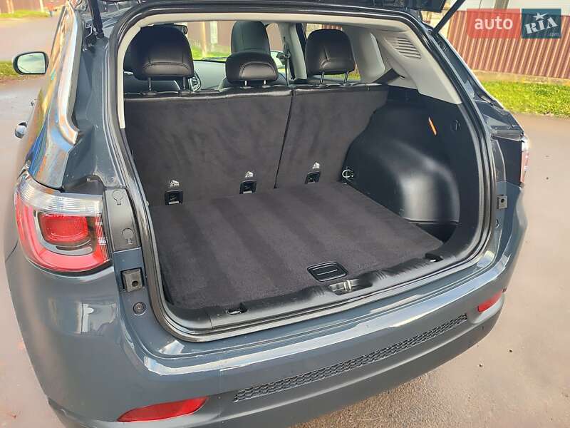 Внедорожник / Кроссовер Jeep Compass 2018 в Дубно