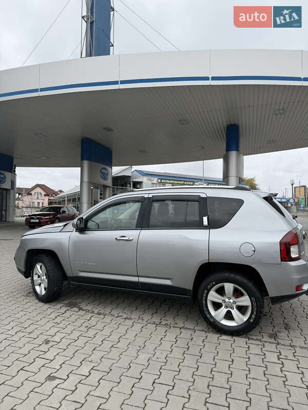Внедорожник / Кроссовер Jeep Compass 2014 в Хмельницком