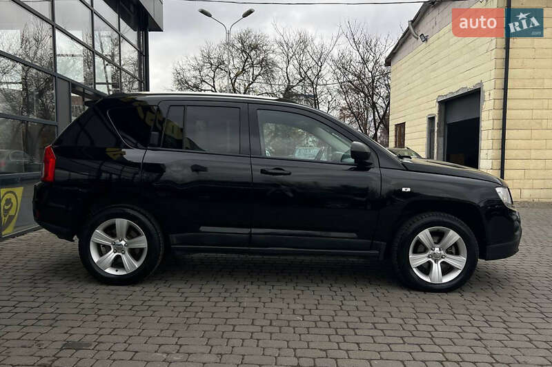 Позашляховик / Кросовер Jeep Compass 2011 в Івано-Франківську