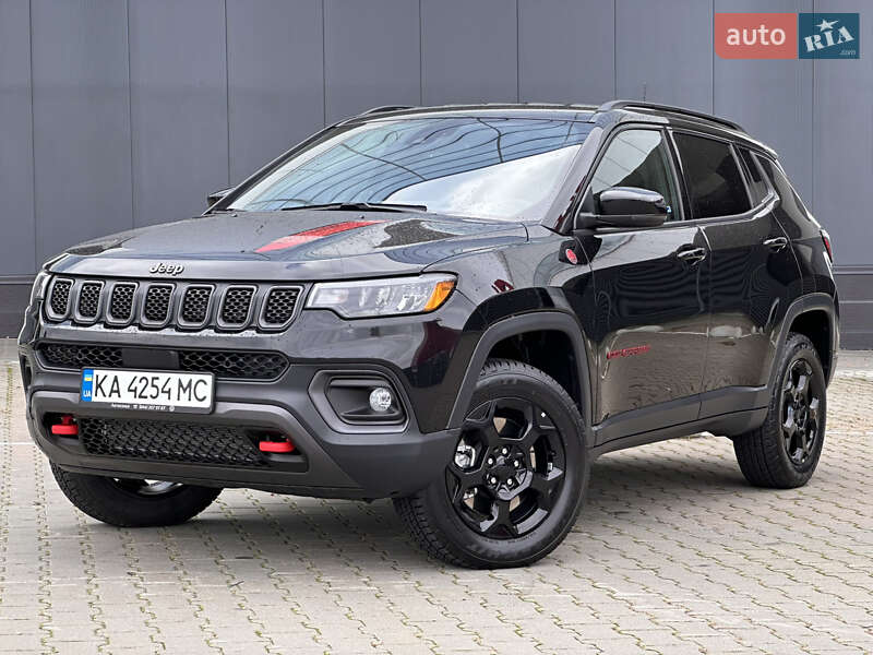 Внедорожник / Кроссовер Jeep Compass 2023 в Киеве