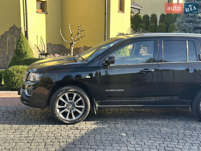 Внедорожник / Кроссовер Jeep Compass 2013 в Львове