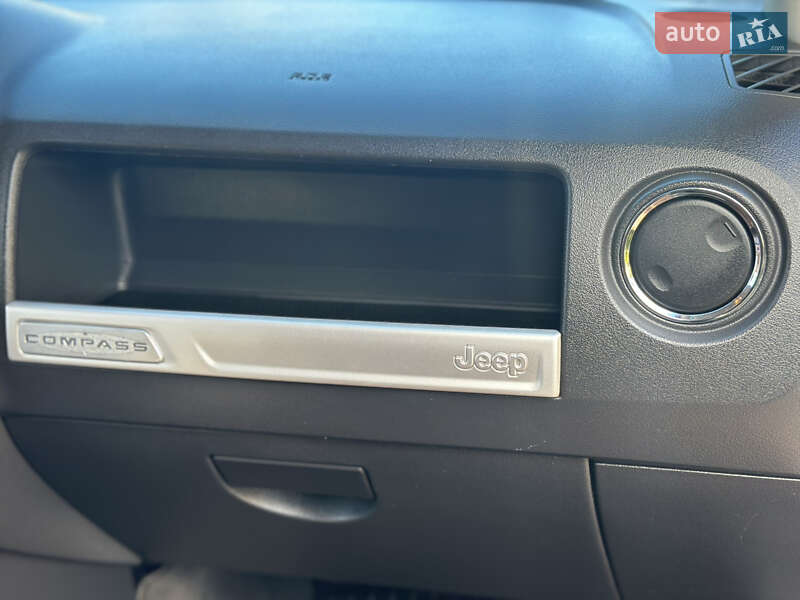 Внедорожник / Кроссовер Jeep Compass 2013 в Львове