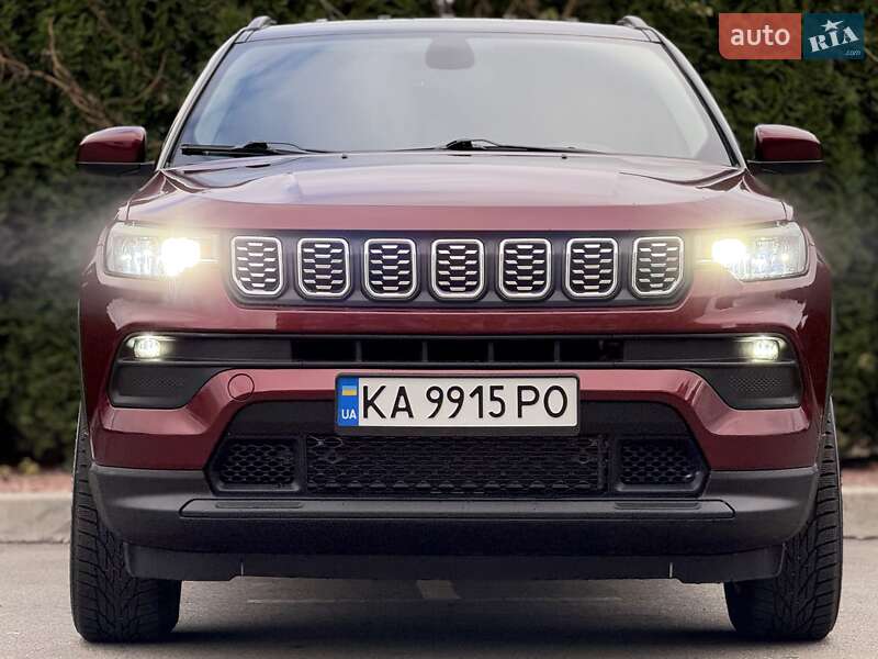 Внедорожник / Кроссовер Jeep Compass 2020 в Киеве