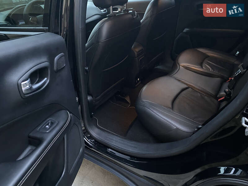 Позашляховик / Кросовер Jeep Compass 2020 в Києві фото 9 Позашляховик / Кросовер Jeep Compass 2020 в Києві