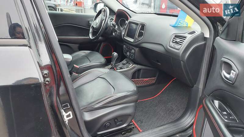 Позашляховик / Кросовер Jeep Compass 2020 в Києві фото 4 Позашляховик / Кросовер Jeep Compass 2020 в Києві