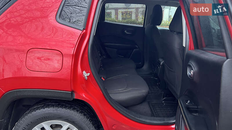 Внедорожник / Кроссовер Jeep Compass 2018 в Харькове