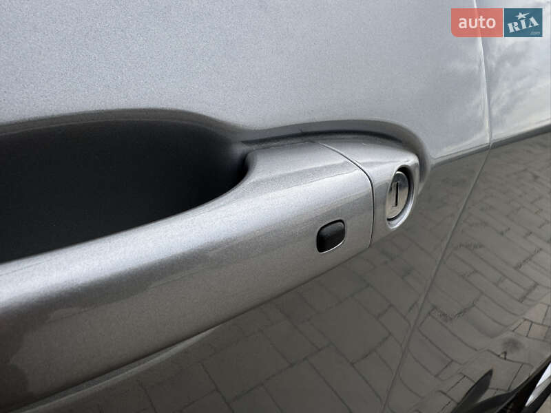 Внедорожник / Кроссовер Jeep Compass 2023 в Калуше