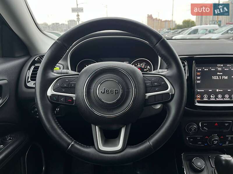 Внедорожник / Кроссовер Jeep Compass 2018 в Киеве