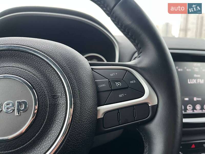 Внедорожник / Кроссовер Jeep Compass 2018 в Киеве