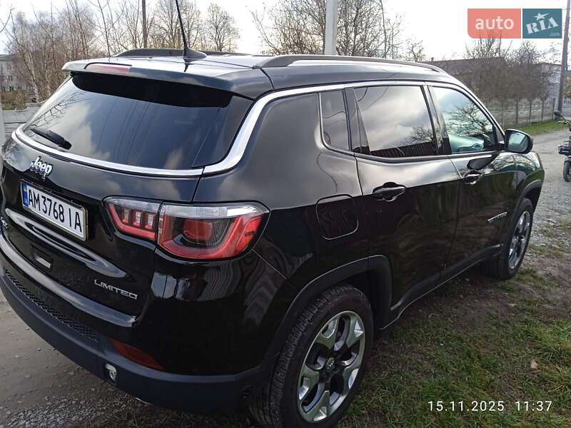 Внедорожник / Кроссовер Jeep Compass 2017 в Любаре