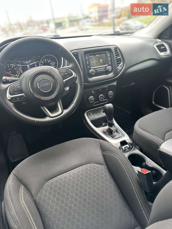 Позашляховик / Кросовер Jeep Compass 2018 в Дніпрі