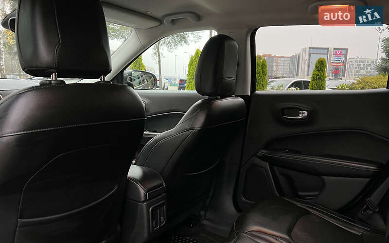 Внедорожник / Кроссовер Jeep Compass 2017 в Львове фото 22 Внедорожник / Кроссовер Jeep Compass 2017 в Львове