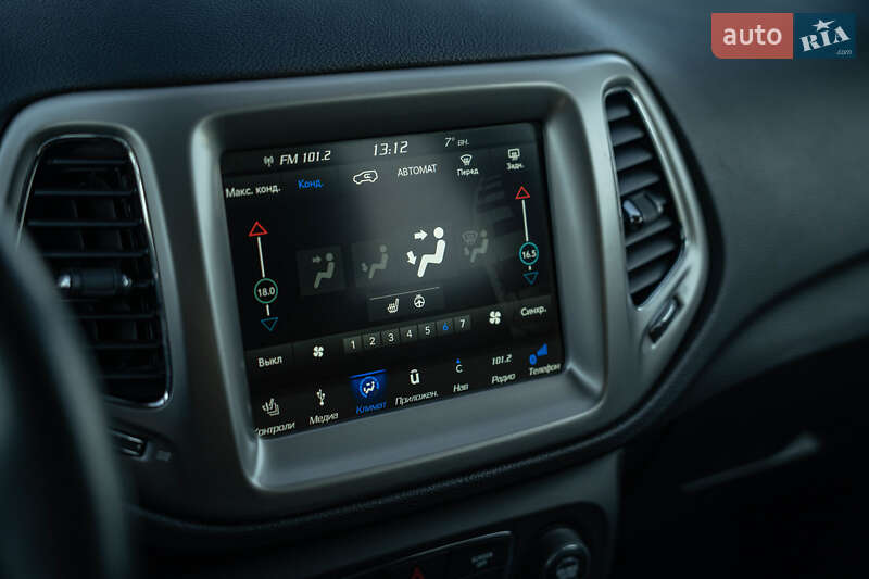 Внедорожник / Кроссовер Jeep Compass 2018 в Черновцах