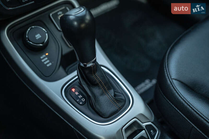 Внедорожник / Кроссовер Jeep Compass 2018 в Черновцах