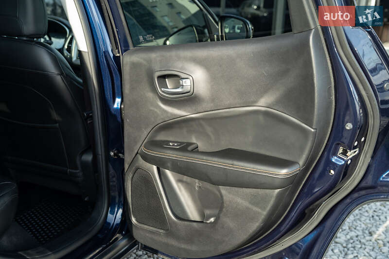 Внедорожник / Кроссовер Jeep Compass 2018 в Черновцах