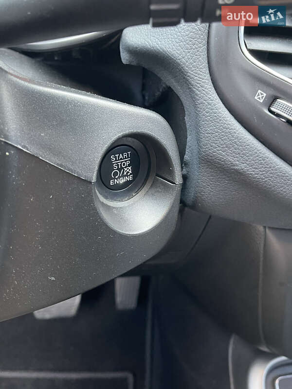 Внедорожник / Кроссовер Jeep Compass 2018 в Киеве