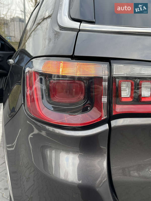 Внедорожник / Кроссовер Jeep Compass 2018 в Киеве