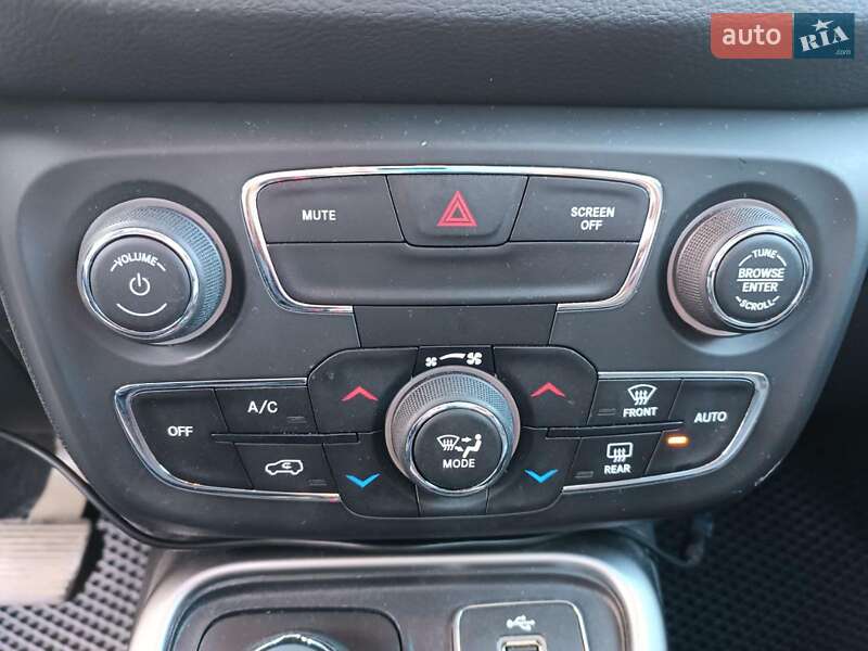 Внедорожник / Кроссовер Jeep Compass 2018 в Львове фото 22 Внедорожник / Кроссовер Jeep Compass 2018 в Львове
