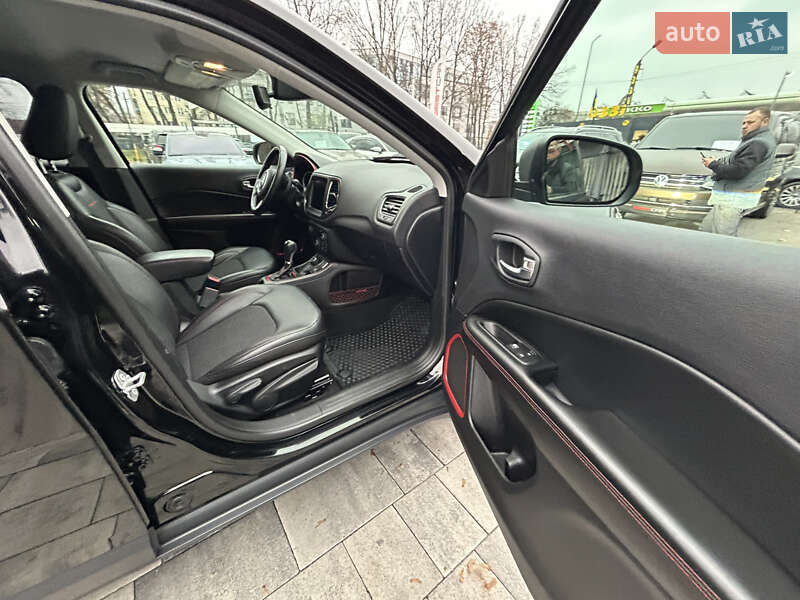 Внедорожник / Кроссовер Jeep Compass 2018 в Виннице