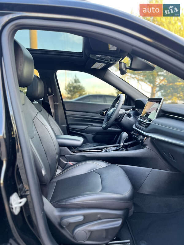 Внедорожник / Кроссовер Jeep Compass 2023 в Львове