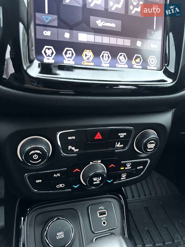 Внедорожник / Кроссовер Jeep Compass 2018 в Сумах фото 23 Внедорожник / Кроссовер Jeep Compass 2018 в Сумах