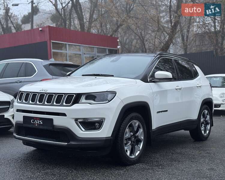 Внедорожник / Кроссовер Jeep Compass 2019 в Киеве