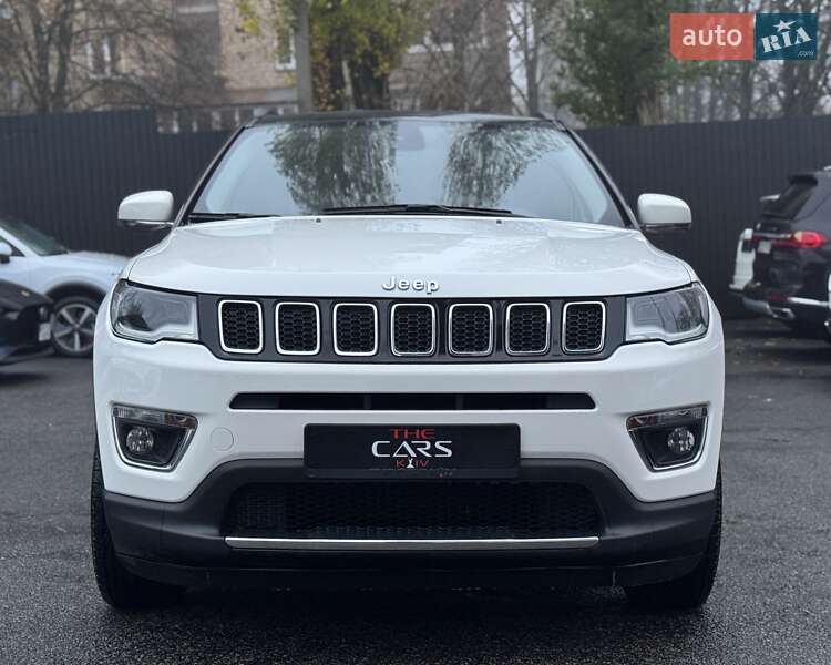 Внедорожник / Кроссовер Jeep Compass 2019 в Киеве