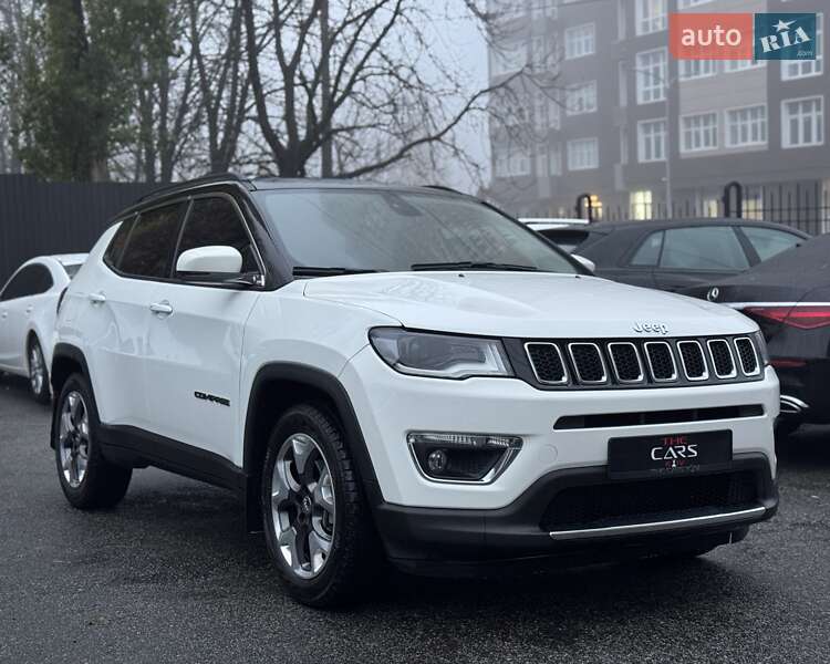 Внедорожник / Кроссовер Jeep Compass 2019 в Киеве