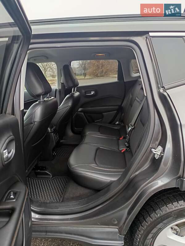 Внедорожник / Кроссовер Jeep Compass 2018 в Горишних Плавнях