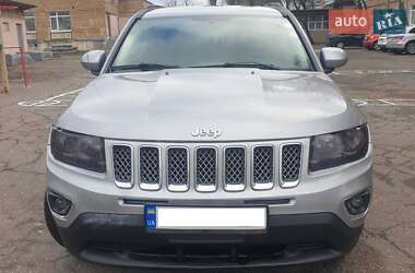 Внедорожник / Кроссовер Jeep Compass 2016 в Киеве