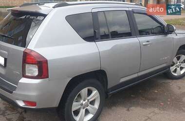 Внедорожник / Кроссовер Jeep Compass 2016 в Киеве