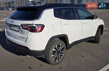 Внедорожник / Кроссовер Jeep Compass 2022 в Киеве