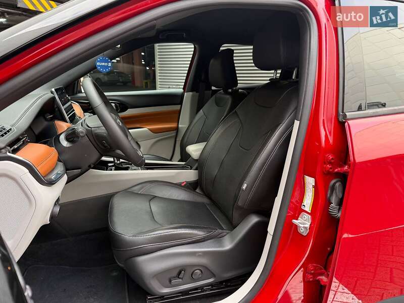 Внедорожник / Кроссовер Jeep Compass 2023 в Киеве