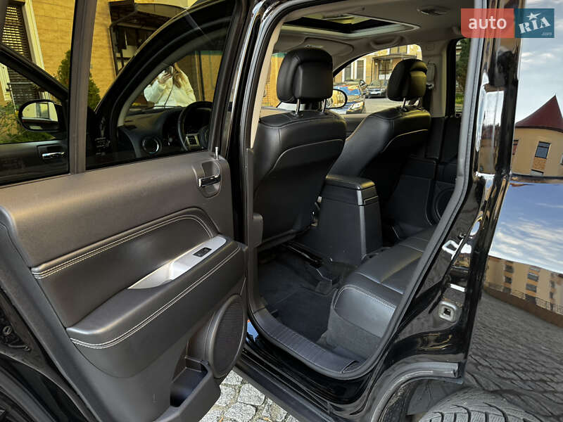 Позашляховик / Кросовер Jeep Compass 2016 в Києві